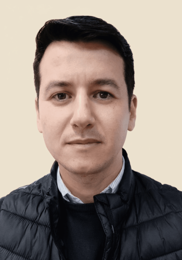 Foto Luciano fondo beige